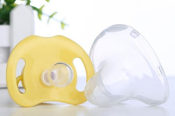 奶嘴可以用開水煮嗎 奶嘴型號對應(yīng)月齡