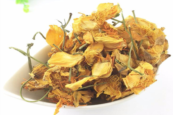 金蓮花可以和菊花一起泡茶嗎 金蓮花可以和枸杞一起泡水喝嗎 金蓮花可以和菊花一起泡茶嗎 金蓮花可以和枸杞一起泡水喝嗎