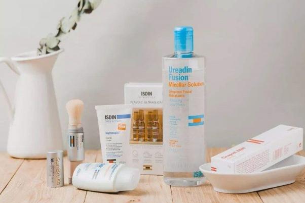 藥妝是什么意思 藥妝和普通化妝品有什么區(qū)別 藥妝是什么意思 藥妝和普通化妝品有什么區(qū)別