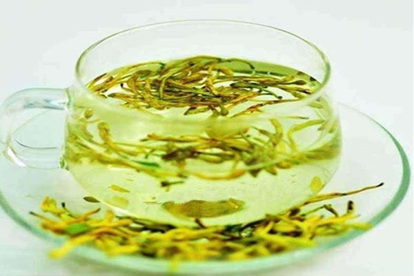 金銀花茶是寒性的嗎 金銀花茶的好處 金銀花茶是寒性的嗎 金銀花茶的好處