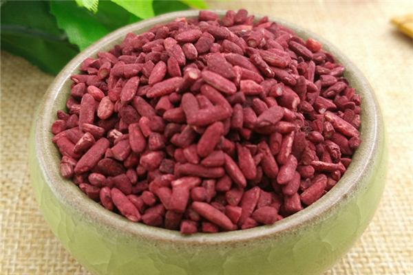 紅曲米鹵肉的使用方法 鹵肉用紅曲米還是紅曲米粉 紅曲米鹵肉的使用方法 鹵肉用紅曲米還是紅曲米粉