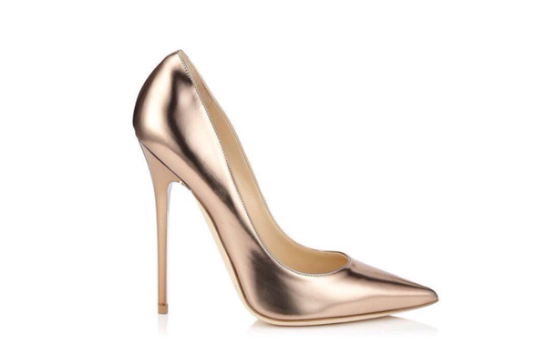 高跟鞋是否要買大一碼 高跟鞋會(huì)不會(huì)越穿越大 高跟鞋是否要買大一碼 高跟鞋會(huì)不會(huì)越穿越大