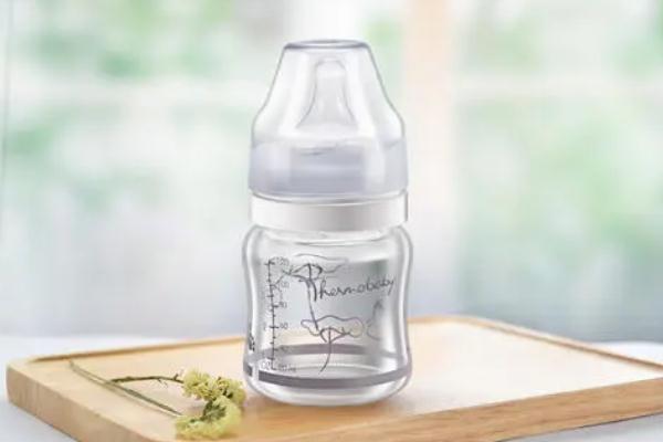 奶瓶的奶漬怎么洗掉 奶瓶的排氣口怎么放 奶瓶的奶漬怎么洗掉 奶瓶的排氣口怎么放