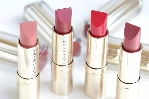 雅詩(shī)蘭黛口紅會(huì)不會(huì)干 雅詩(shī)蘭黛口紅掉色嗎