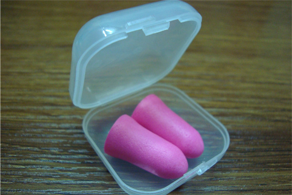 耳塞哪種隔音效果好 耳塞對(duì)耳朵有沒(méi)有傷害 耳塞哪種隔音效果好 耳塞對(duì)耳朵有沒(méi)有傷害