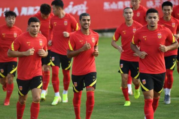 國(guó)足的巔峰在什么時(shí)期 國(guó)足的歸化球員有哪些 國(guó)足的巔峰在什么時(shí)期 國(guó)足的歸化球員有哪些