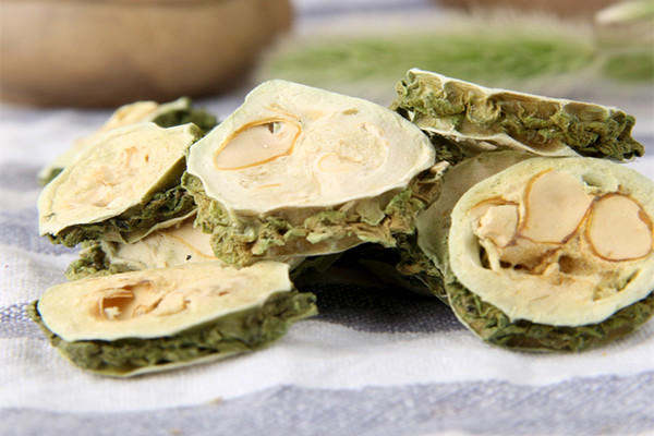 苦瓜茶能降火嗎 苦瓜茶能降血脂嗎 苦瓜茶能降火嗎 苦瓜茶能降血脂嗎