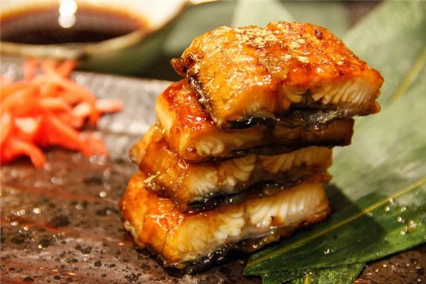 鰻魚(yú)可以生吃嗎 鰻魚(yú)怎么吃最好吃 鰻魚(yú)可以生吃嗎 鰻魚(yú)怎么吃最好吃