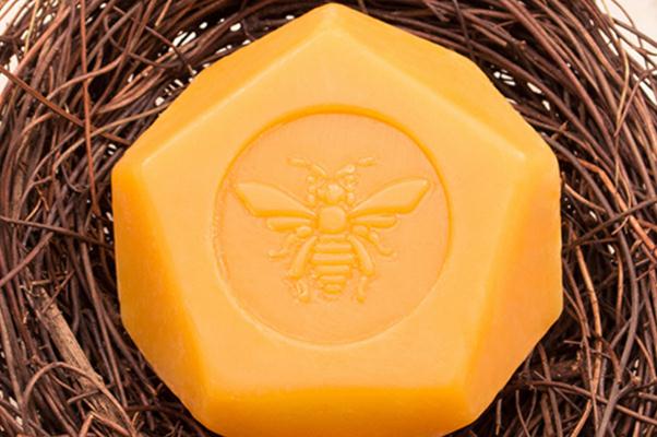 馬油皂是干什么用的 馬油皂適合什么人使用