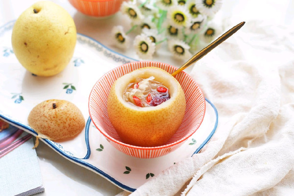 冰糖雪梨吃多久有效果 冰糖雪梨每天次一個(gè)好嗎 冰糖雪梨吃多久有效果 冰糖雪梨每天次一個(gè)好嗎