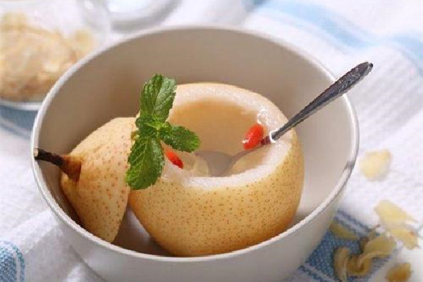 冰糖雪梨吃多久有效果 冰糖雪梨每天次一個(gè)好嗎 冰糖雪梨吃多久有效果 冰糖雪梨每天次一個(gè)好嗎