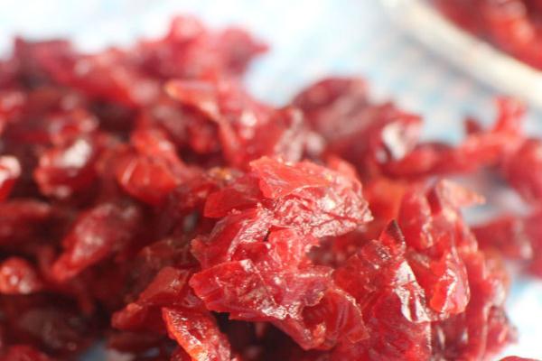 蔓越莓干保質(zhì)期是多長時(shí)間 蔓越莓干過期了能吃嗎