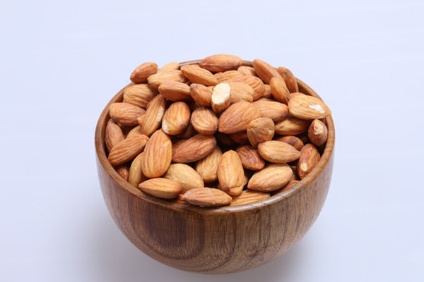 杏仁有助于排便嗎 杏仁有助于睡眠嗎 杏仁有助于排便嗎 杏仁有助于睡眠嗎