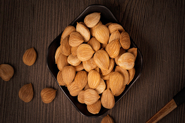 杏仁怎么挑選 杏仁如何保存 杏仁怎么挑選 杏仁如何保存