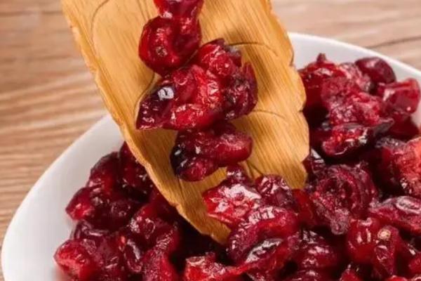 蔓越莓干對男性的好處 蔓越莓干對身體有什么好處 蔓越莓干對男性的好處 蔓越莓干對身體有什么好處