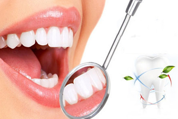 洗牙會(huì)出血嗎 洗牙出血正常嗎 洗牙會(huì)出血嗎 洗牙出血正常嗎