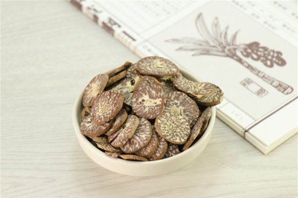 檳榔可以做藥材嗎 檳榔有什么藥用價值 檳榔可以做藥材嗎 檳榔有什么藥用價值