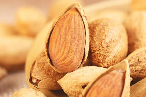 巴旦木熱量高嗎 巴旦木一天吃多少粒合適 巴旦木熱量高嗎 巴旦木一天吃多少粒合適