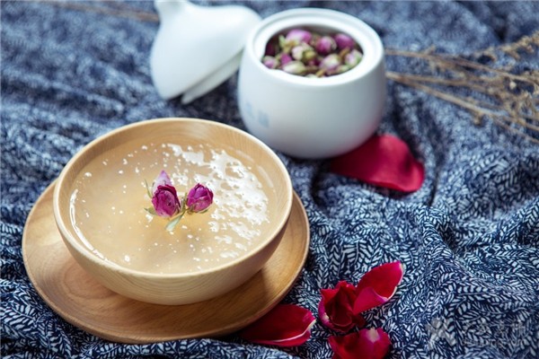 燕窩是早上吃好還是晚上吃好 燕窩在什么時(shí)間段喝最好 燕窩是早上吃好還是晚上吃好 燕窩在什么時(shí)間段喝最好