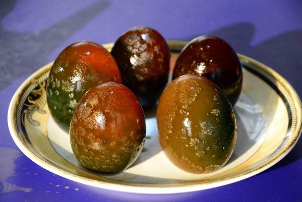 皮蛋有害身體健康嗎 皮蛋當(dāng)中真的重金屬超標嗎