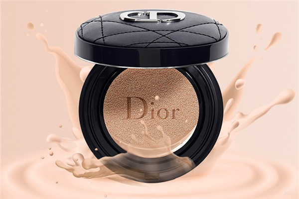 氣墊bb霜用完定妝嗎 氣墊bb霜用在化妝哪個步驟 氣墊bb霜用完定妝嗎 氣墊bb霜用在化妝哪個步驟