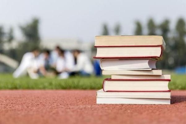 高考是全國統(tǒng)一試卷嗎 高考是每年的幾月幾號 高考是全國統(tǒng)一試卷嗎 高考是每年的幾月幾號