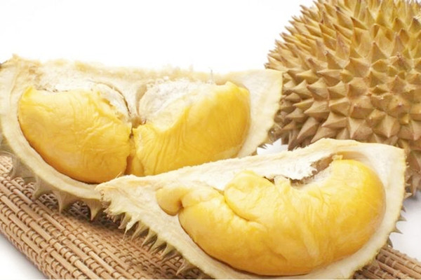 榴蓮的營養(yǎng)價(jià)值有哪些 榴蓮一次吃多少為宜 榴蓮的營養(yǎng)價(jià)值有哪些 榴蓮一次吃多少為宜