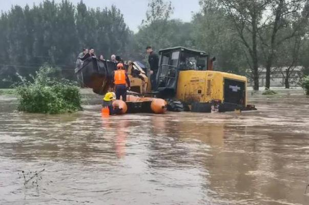 下暴雨為什么會(huì)停水 下暴雨為什么魚塘魚容易死 下暴雨為什么會(huì)停水 下暴雨為什么魚塘魚容易死