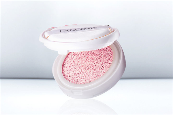 氣墊cc霜用洗面奶能洗掉嗎 氣墊cc霜用什么卸妝 氣墊cc霜用洗面奶能洗掉嗎 氣墊cc霜用什么卸妝