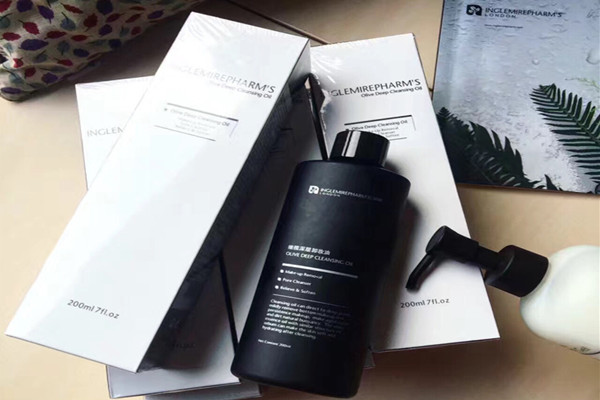 英樹卸妝油好用嗎 英樹卸妝油的使用步驟 英樹卸妝油好用嗎 英樹卸妝油的使用步驟