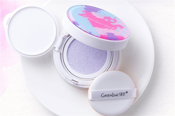 氣墊cc霜用洗面奶能洗掉嗎 氣墊cc霜用什么卸妝 氣墊cc霜用洗面奶能洗掉嗎 氣墊cc霜用什么卸妝