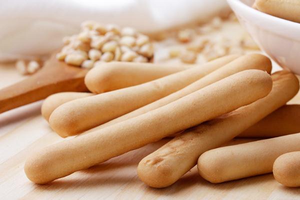 嬰兒磨牙棒有必要買(mǎi)嗎 嬰兒磨牙棒有害嗎