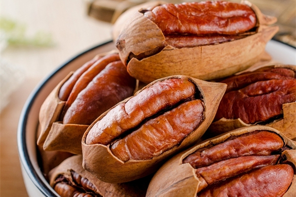 碧根果怎么好剝開(kāi) 碧根果剝殼技巧 碧根果怎么好剝開(kāi) 碧根果剝殼技巧