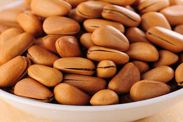 松子的熱量高嗎 松子減肥期間可以吃嗎 松子的熱量高嗎 松子減肥期間可以吃嗎