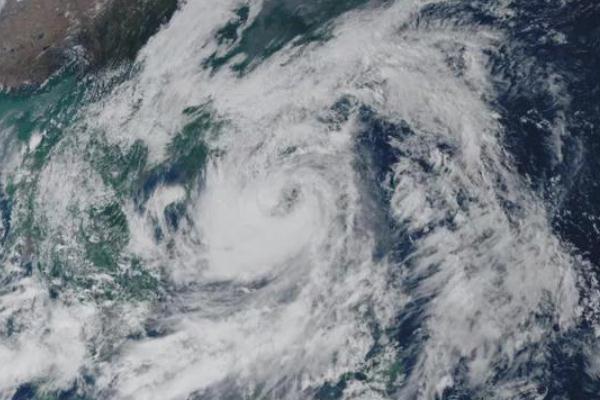 臺風來臨時的注意事項 臺風來臨前的預兆 臺風來臨時的注意事項 臺風來臨前的預兆