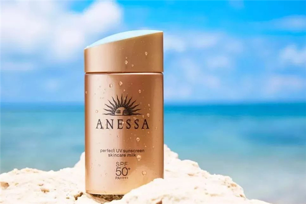 秋冬要用防曬嗎 秋冬用什么防曬比較好 秋冬要用防曬嗎 秋冬用什么防曬比較好