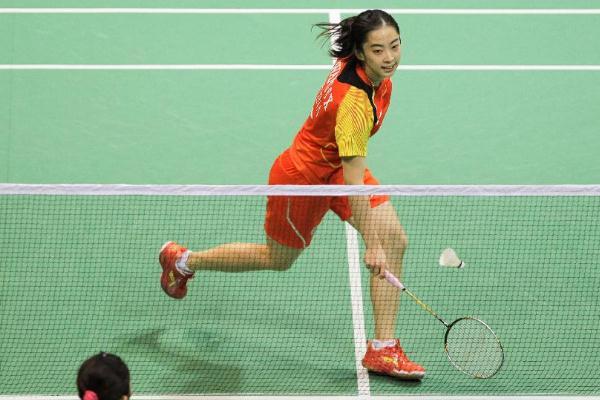 打羽毛球能長高嗎 打羽毛球的正確姿勢和動作 打羽毛球能長高嗎 打羽毛球的正確姿勢和動作