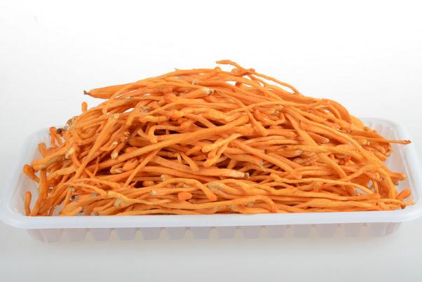 蟲(chóng)草花要煮多久才能吃 蟲(chóng)草花要焯水嗎