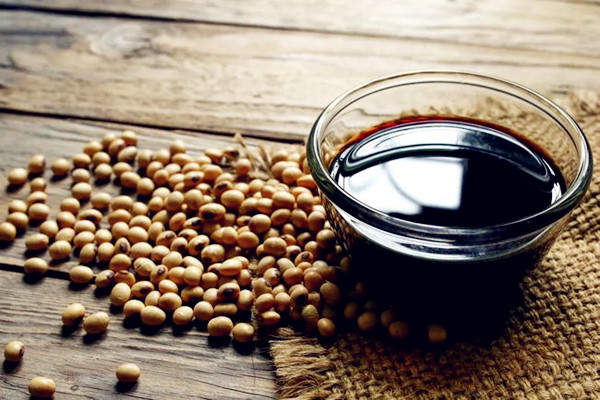 醬油是堿性還是酸性 醬油是不是發(fā)物 醬油是堿性還是酸性 醬油是不是發(fā)物