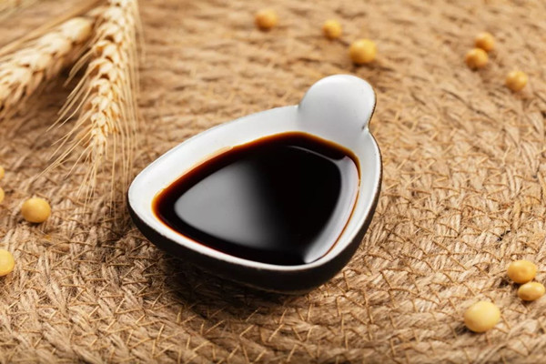 醬油是堿性還是酸性 醬油是不是發(fā)物 醬油是堿性還是酸性 醬油是不是發(fā)物