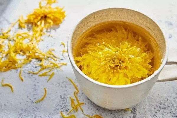 菊花茶什么季節(jié)喝合適 菊花茶什么時間段喝好 菊花茶什么季節(jié)喝合適 菊花茶什么時間段喝好