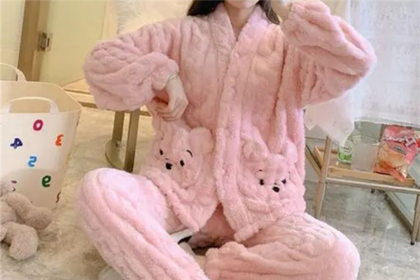 冬季睡衣多久洗一次比較好 冬季睡衣洗了會(huì)縮水嗎