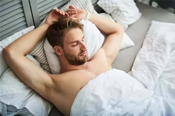 裸睡會(huì)不會(huì)遺精 裸睡怎么避免遺精 裸睡會(huì)不會(huì)遺精 裸睡怎么避免遺精