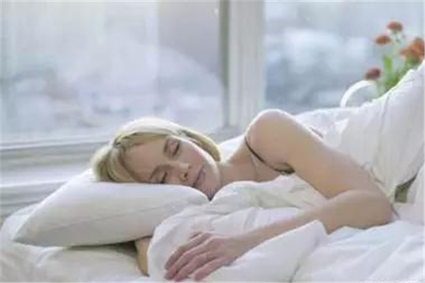 裸睡會(huì)不會(huì)遺精 裸睡怎么避免遺精 裸睡會(huì)不會(huì)遺精 裸睡怎么避免遺精