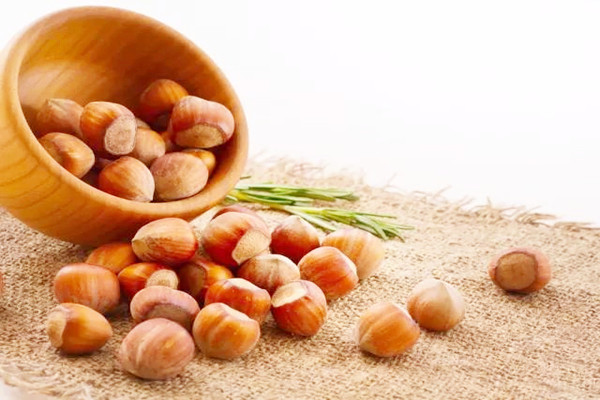 榛子孕婦能吃嗎 吃榛子對孕婦有什么好處 榛子孕婦能吃嗎 吃榛子對孕婦有什么好處