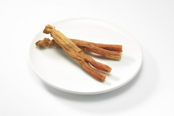 紅參適合什么季節(jié)服用 紅參適合什么人吃 紅參適合什么季節(jié)服用 紅參適合什么人吃