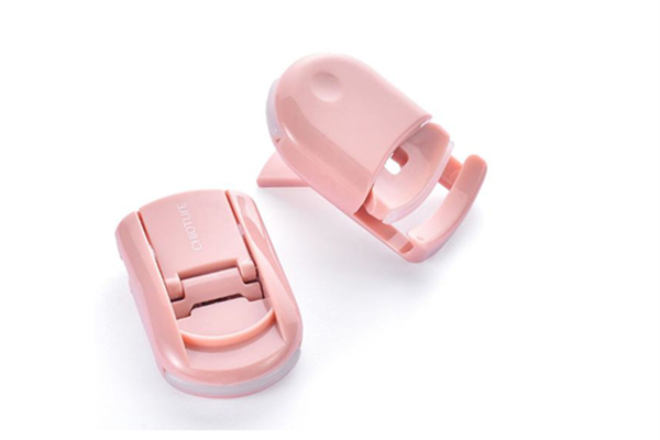 睫毛夾有必要買貴的嗎 睫毛夾什么牌子好用 睫毛夾有必要買貴的嗎 睫毛夾什么牌子好用