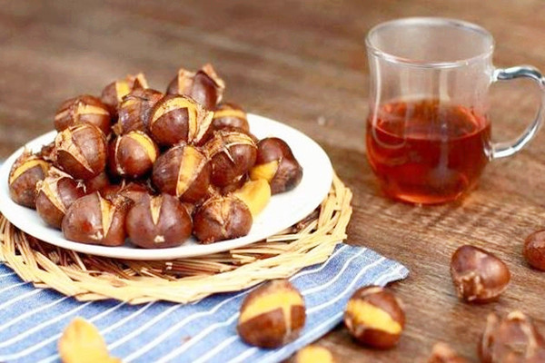 板栗可以空腹吃嗎 板栗一天吃多少為宜 板栗可以空腹吃嗎 板栗一天吃多少為宜