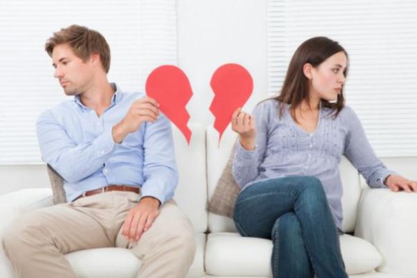 離婚要多久才能拿到離婚證 起訴離婚需要準(zhǔn)備哪些材料 離婚要多久才能拿到離婚證 起訴離婚需要準(zhǔn)備哪些材料