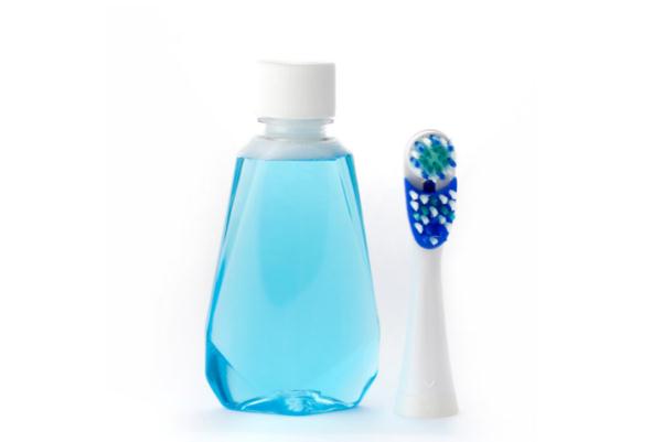 漱口水的作用與危害 漱口水后多久可以喝水 漱口水的作用與危害 漱口水后多久可以喝水